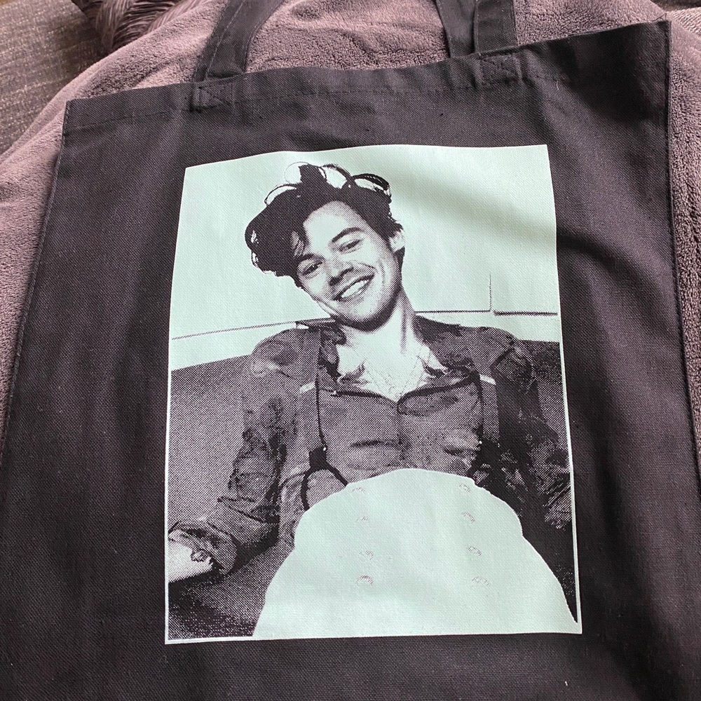 Harry Styles Treat People with Kindness tote bag